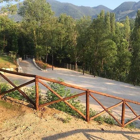 Bed & Breakfast Lo Scoiattolo Del Pollino