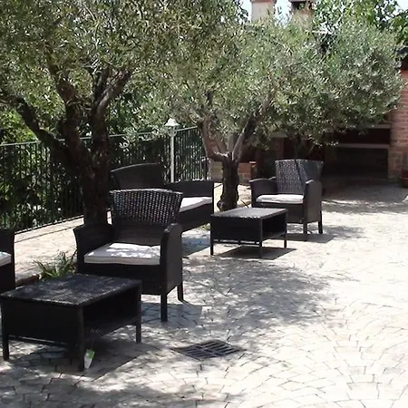 Bed & Breakfast Lo Scoiattolo Del Pollino Rotonda