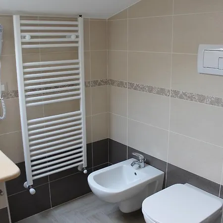 Lo Scoiattolo Del Pollino Rotonda