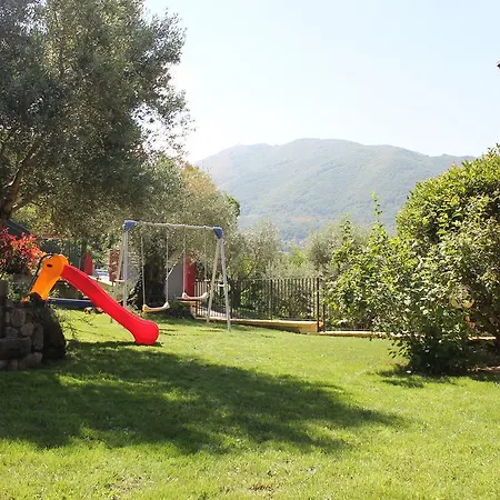 Bed & Breakfast Lo Scoiattolo Del Pollino